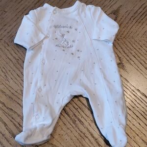 3 month welcome to the world footie NWOT